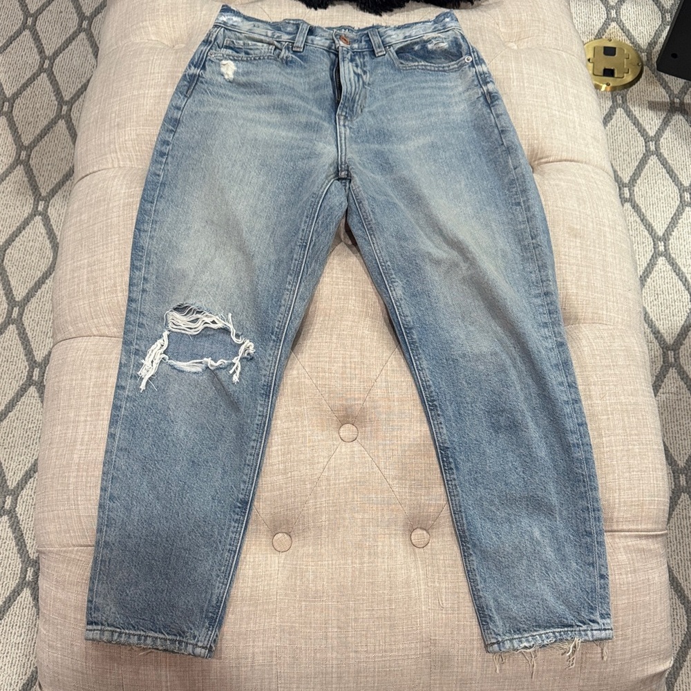 Distressed Blue Jeans Size 2 Xshort